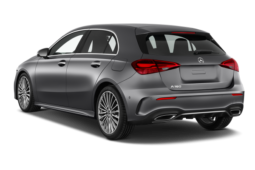 
										MERCEDES CLASSE A  200 D 8G-DCT AMG LINE plein									