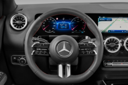 
										MERCEDES CLASSE B  180 D 8G-DCT AMG LINE plein									