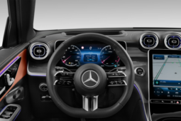 
										MERCEDES GLC  400 E 9G-TRONIC 4MATIC AMG LINE plein									