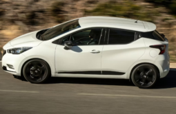 
										Nissan Micra 2018 plein									