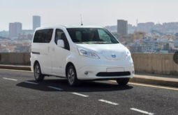 NISSAN E-NV200