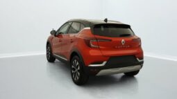 
										RENAULT CAPTUR plein									