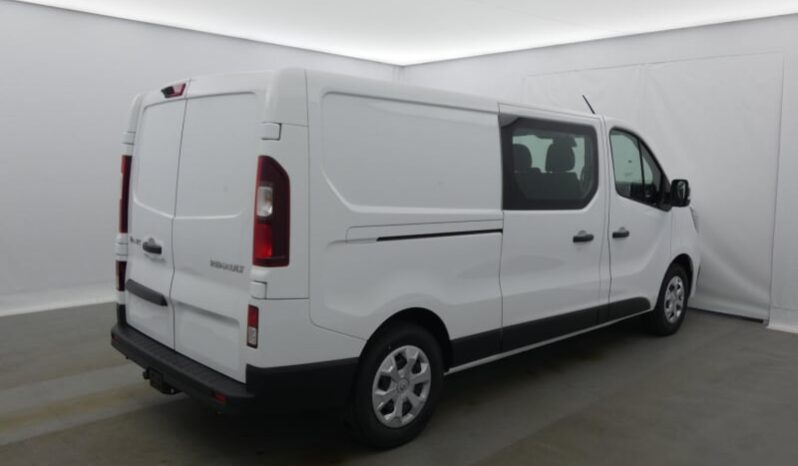 
								RENAULT TRAFIC CABINE APPROFONDIE plein									