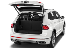 
										VOLKSWAGEN TIGUAN ALLSPACE plein									